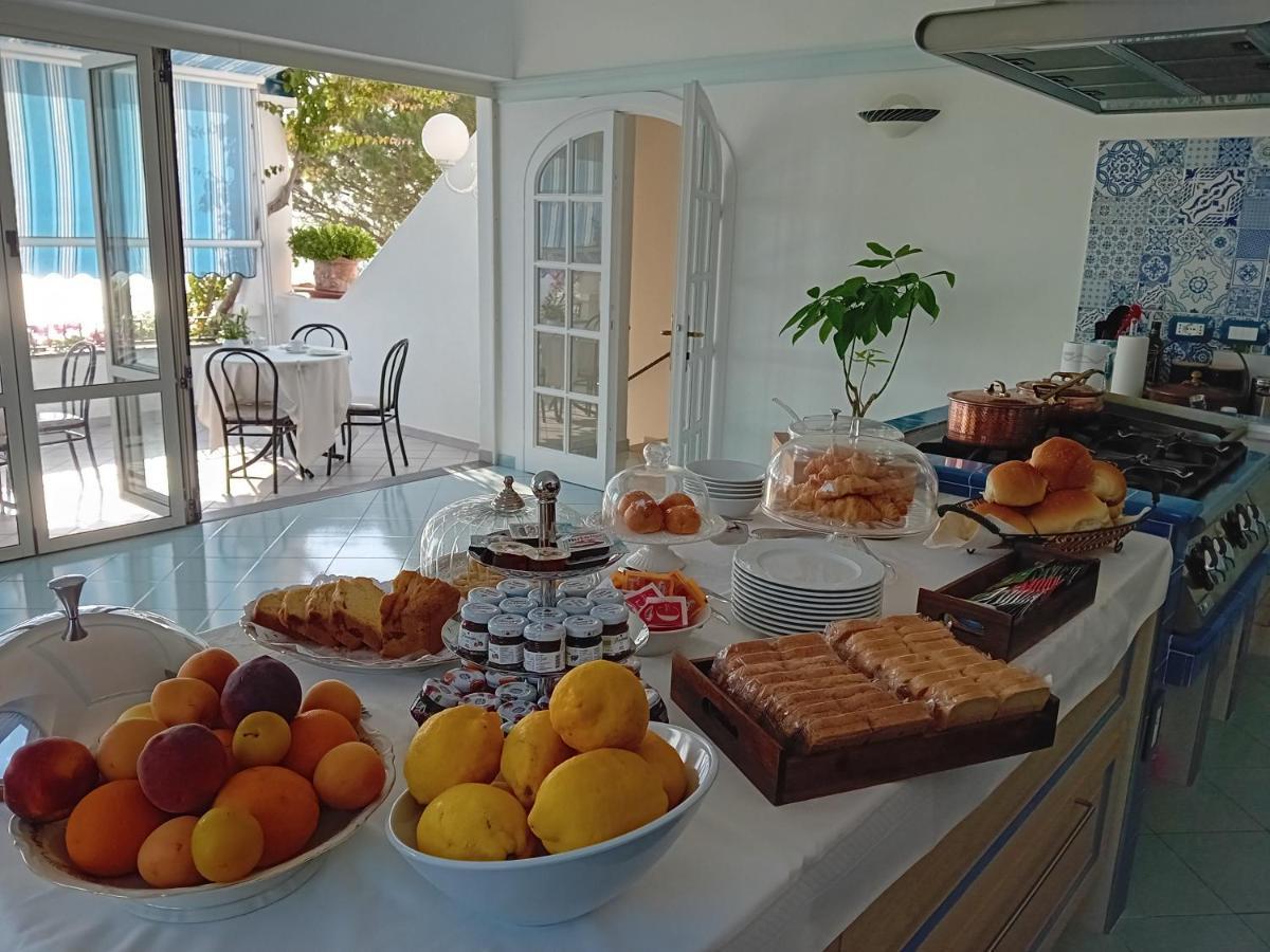 La Pergola Del Torchio Bed & Breakfast Ischia Bagian luar foto